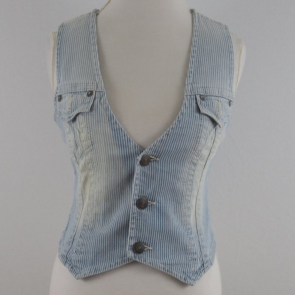 True Religion Roxanne Cropped Jean Vest